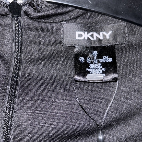 DKNY Black Elegant side Knot  Contemporary long sleeve dress Sz 10 - Picture 6 of 15